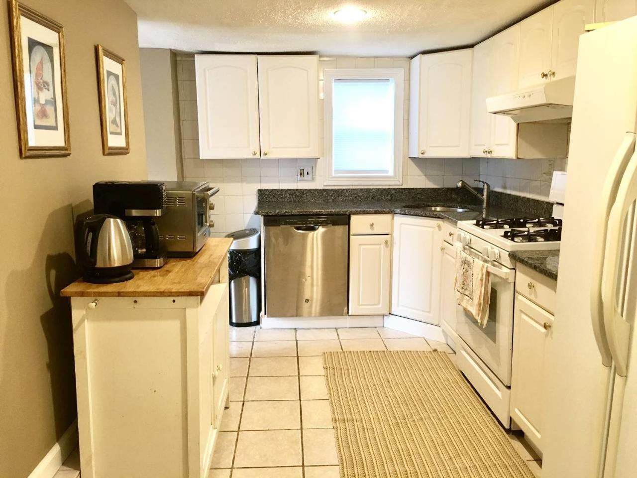 ~*Pet Friendly 30Min To Downtown*~ The Bostonian Villa Exterior photo